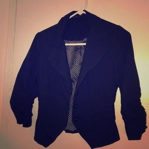 Fitted black blazer